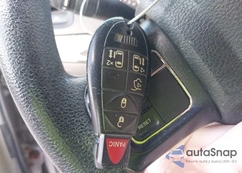 2015 Dodge Grand Caravan Sxt из США, поврежденный, VIN 2C4RDGCG1FR541067